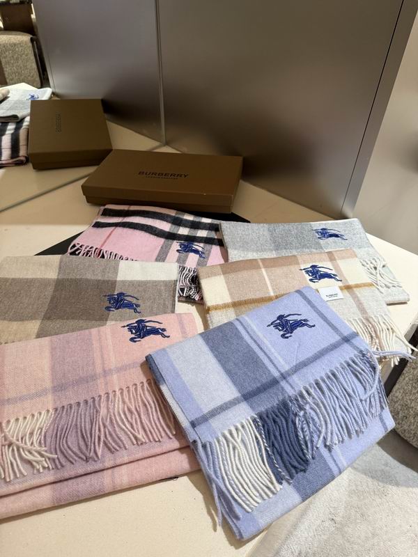Burberry scarf 30X180cm E123040